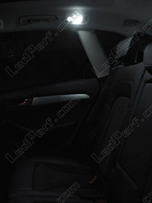 Led Plafondverlichting achter Audi Q5