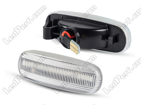 Zijaanzicht van de sequentiële LED zijknipperlichten voor Fiat Doblo - Transparante versie