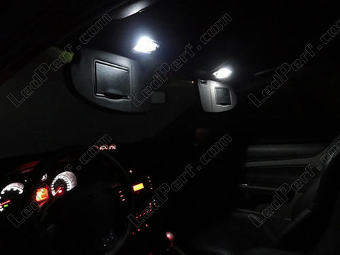 Ledlamp bij spiegel op de zonneklep Ford Focus MK2