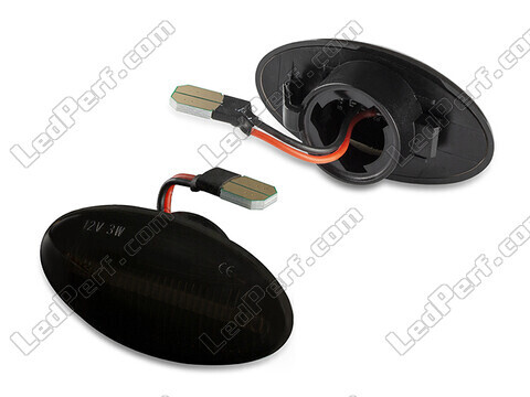 Zijaanzicht van de dynamische LED zijknipperlichten voor Mini Cabriolet II (R52) - Gerookte zwarte versie