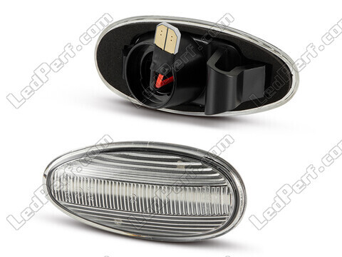 Zijaanzicht van de dynamische LED zijknipperlichten voor Mitsubishi Pajero sport 1 - Gerookte zwarte versie