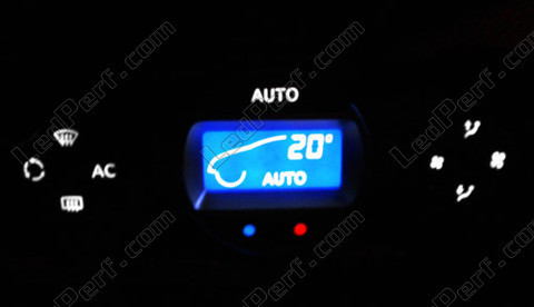 Led airconditioning wit Renault Twingo 2
