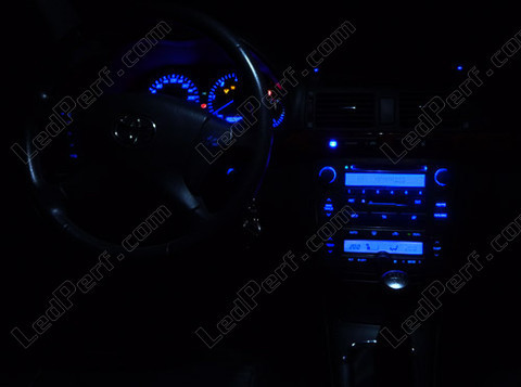 Led dashboard Toyota Avensis