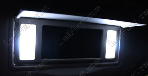 Ledlamp bij spiegel op de zonneklep Peugeot 307
